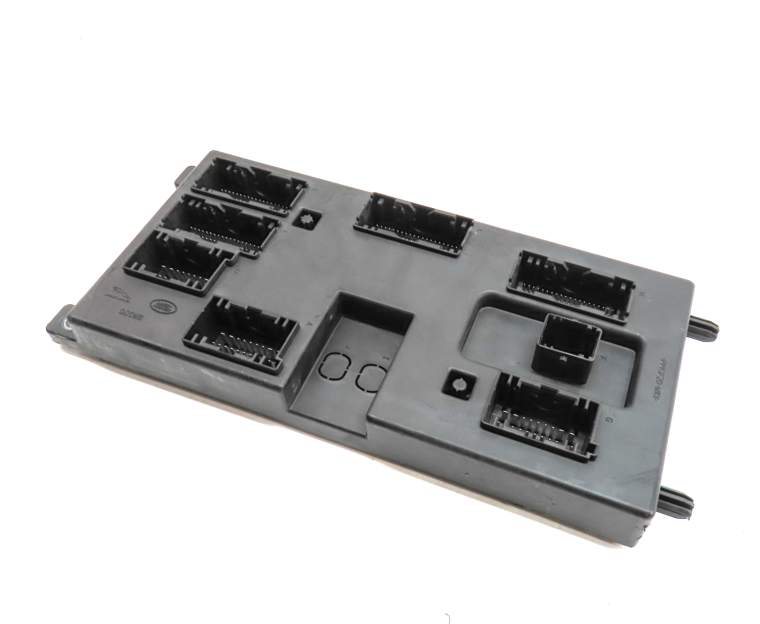 2016 RANGE ROVER SPORT (L494) 3.0L SUPER ENGINE BODY CONTROL MODULE BCM — exact item pictured